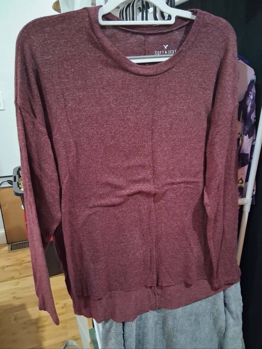 American Eagle Outfitters Long Sleeve Crewneck Top — Burgundy Heather